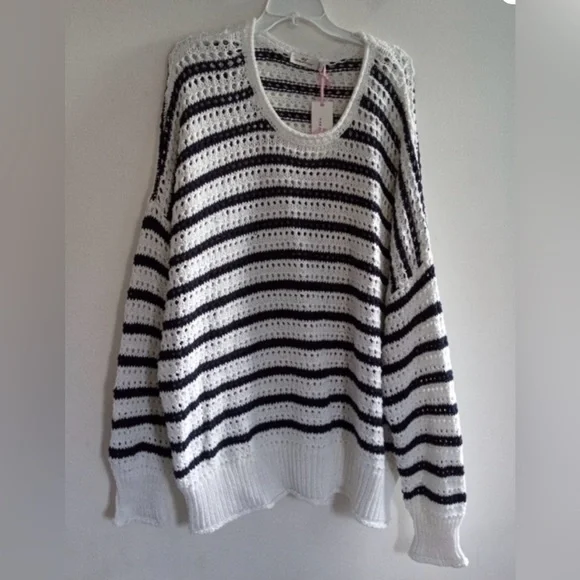 Vineyard Vines Pointelle Crewneck Sweater NWT - Picture 1 of 5